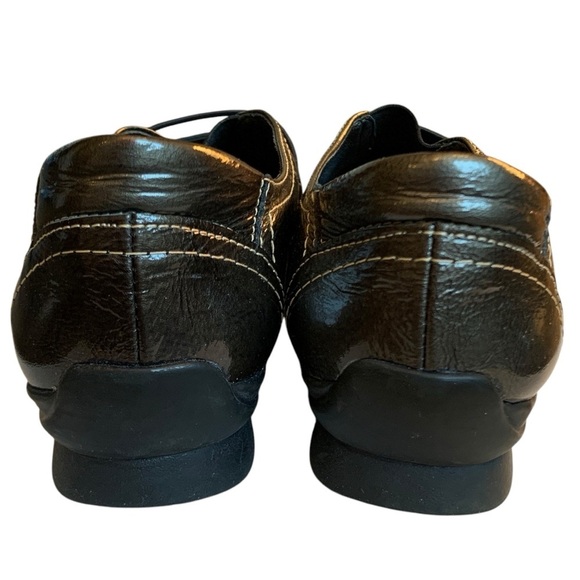 Un Tour En Ville Shoes Womens 41 Green Black Slip On Sneakers Patent Leather - Picture 5 of 9